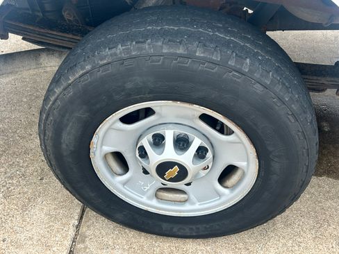 Used 2017 Chevrolet Silverado 2500 image 26