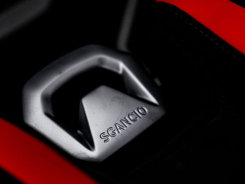 Used 2023 Lamborghini Huracan STO image 21