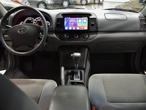 Used 2005 Toyota Camry LE image 22