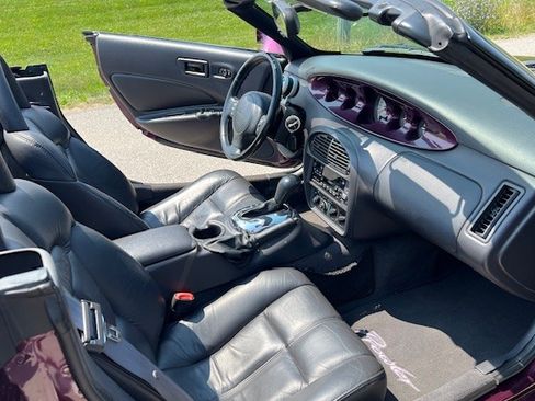 Used 1997 Plymouth Prowler image 10