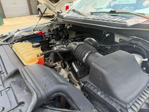 Used 2017 Ford F150 4x4 SuperCrew image 17
