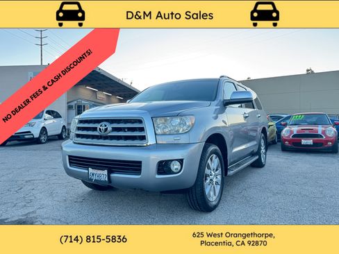 Used 2010 Toyota Sequoia Limited image 1