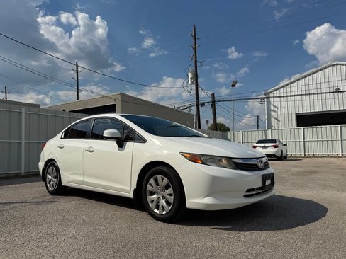 Used 2012 Honda Civic LX image 5