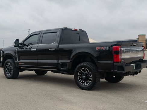 Used 2024 Ford F250 image 3