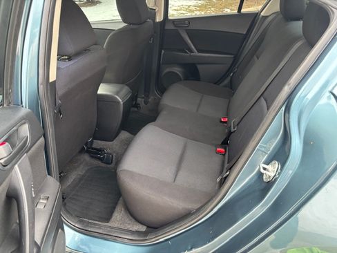 Used 2011 MAZDA MAZDA3 i Sport image 12