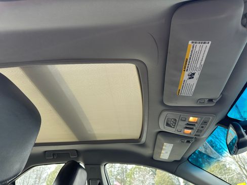 Used 2009 Cadillac CTS image 15