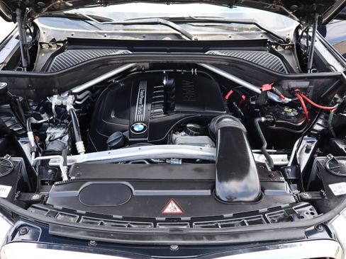 Used 2014 BMW X5 xDrive35i AWD/4WD image 44