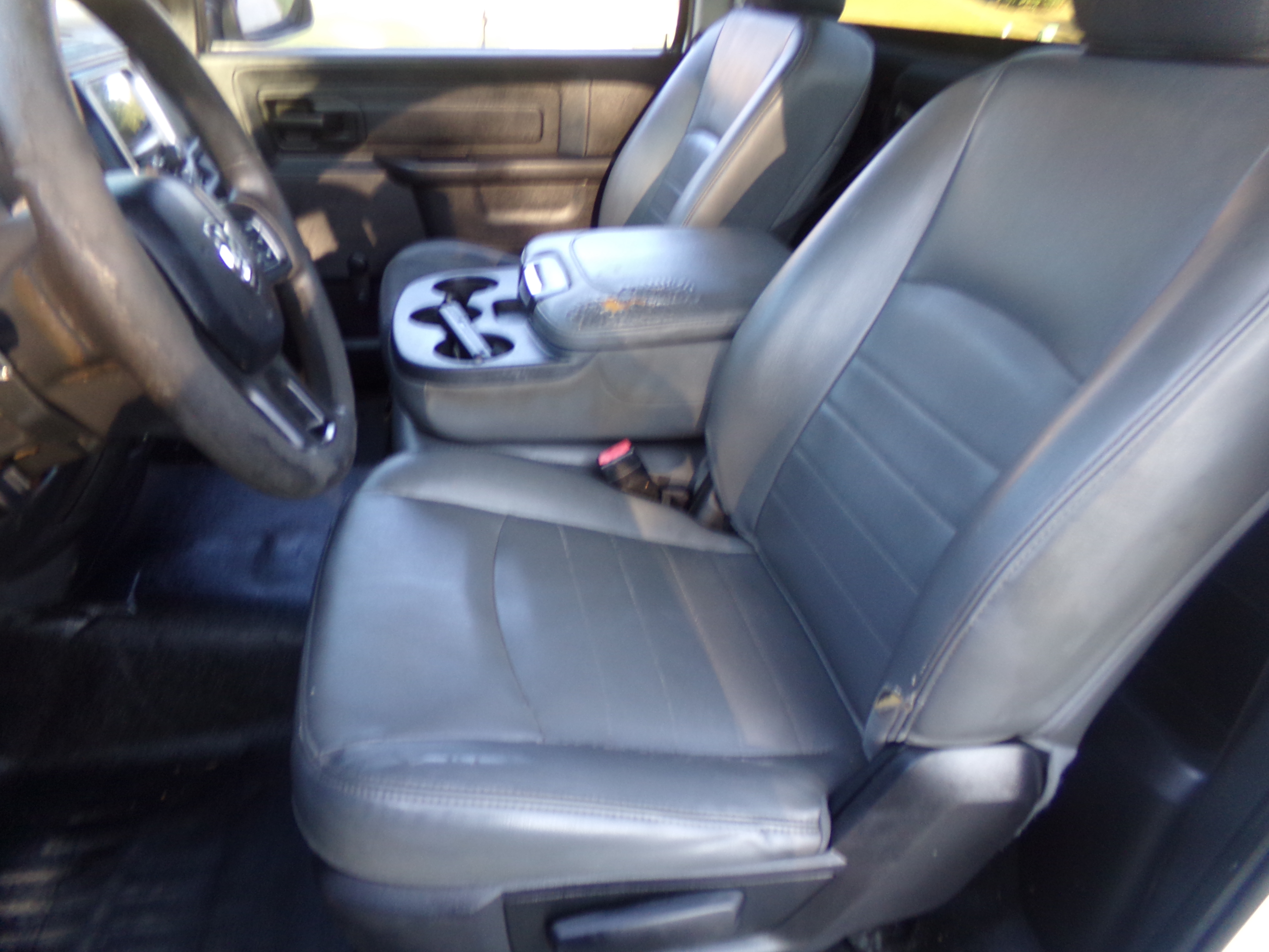 Used 2016 RAM 1500 Regular Cab Tradesman RWD image 17