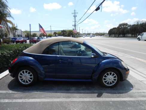 Used 2006 Volkswagen Beetle 2.5 image 7