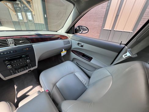 Used 2008 Buick LaCrosse CXL image 17