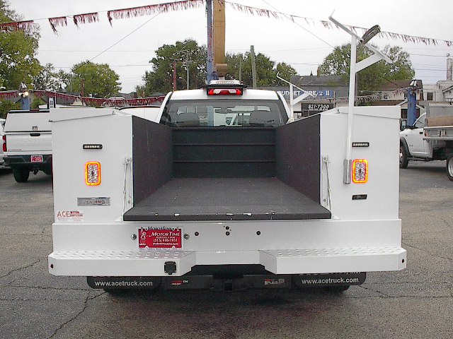 Used 2021 Chevrolet Silverado 3500 W/T RWD image 7