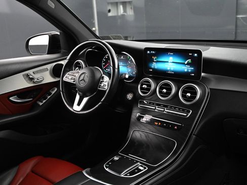 Used 2020 Mercedes-Benz GLC 300 image 43