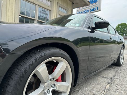 Used 2006 Dodge Charger SRT8 RWD image 10