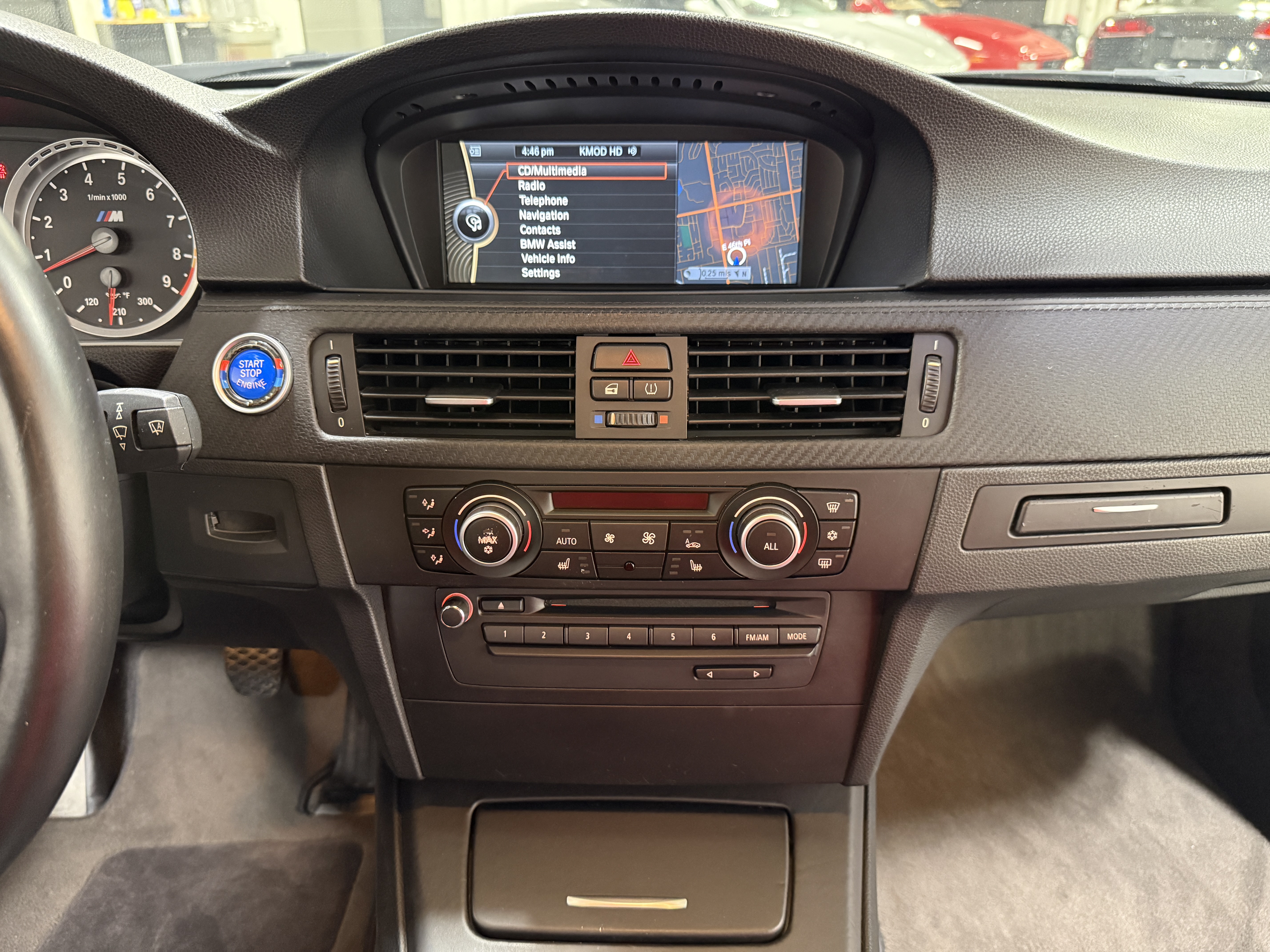 Used 2011 BMW M3 Coupe RWD image 25