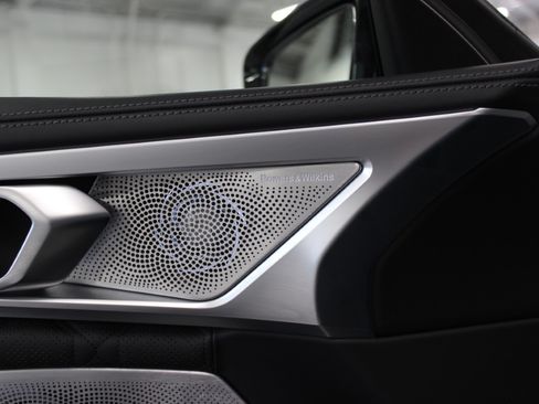 Used 2022 BMW M8 Competition image 39
