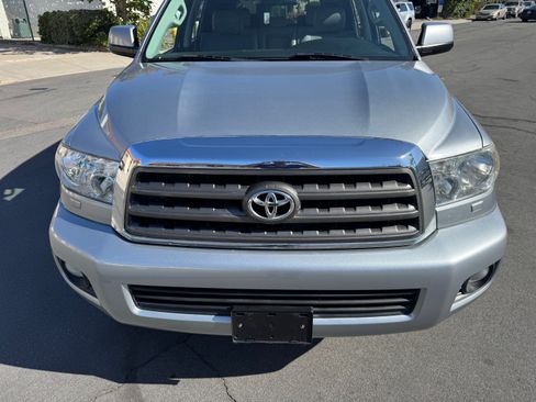 Used 2012 Toyota Sequoia SR5 image 10