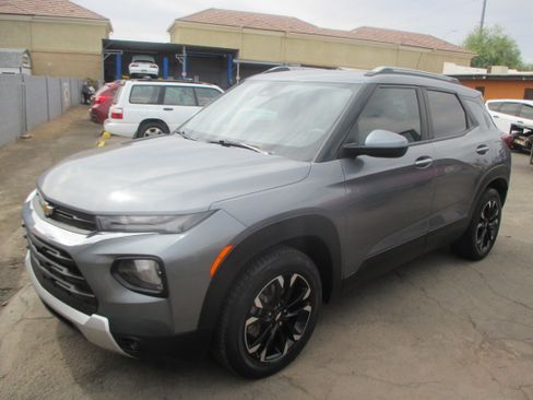 Used 2021 Chevrolet TrailBlazer LT image 14
