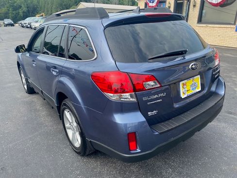 Used 2014 Subaru Outback 2.5i Limited AWD/4WD image 8