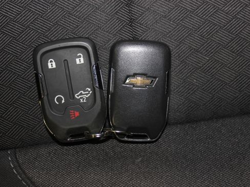 Used 2020 Chevrolet Silverado 1500 LT Trail Boss image 50