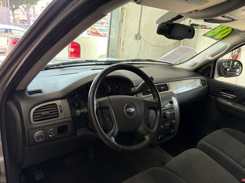 Used 2008 Chevrolet Avalanche 2WD image 12