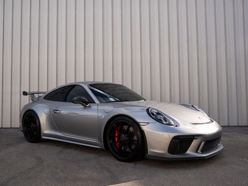Used 2018 Porsche 911 GT3 image 1