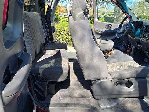 Used 2003 Ford F150 XLT image 23