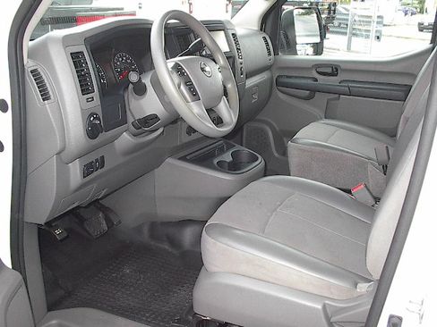 Used 2020 Nissan NV image 12