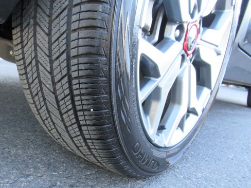 Used 2021 Kia Seltos AWD SX image 26