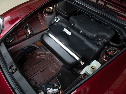 Used 1997 Porsche 911 Carrera S Coupe RWD image 39
