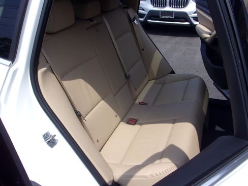 Used 2017 BMW X3 xDrive28i AWD/4WD image 22