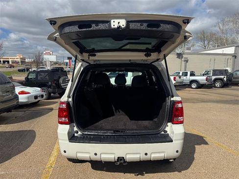 Used 2012 Ford Escape Limited image 4