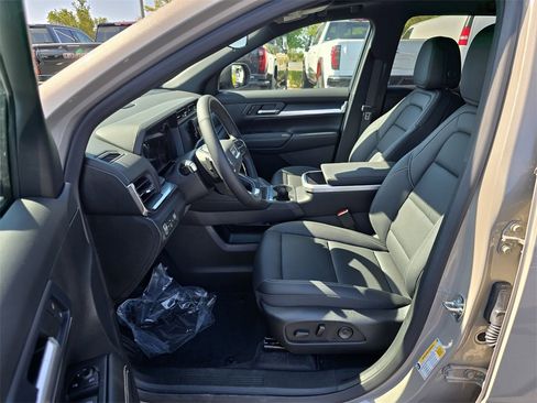 New 2026 GMC Terrain Elevation w/ Elevation Premium Package image 13