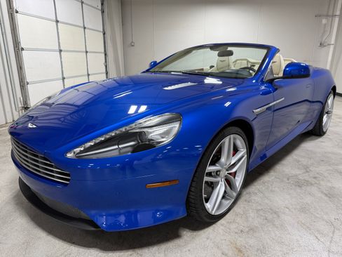Used 2014 Aston Martin DB9 RWD image 11
