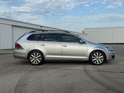 Used 2014 Volkswagen Jetta TDI image 10