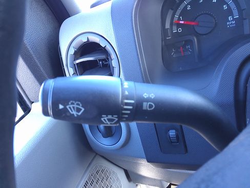 Used 2012 Ford E-150 and Econoline 150 image 19