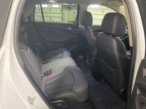 Used 2017 Buick Envision FWD Essence image 27