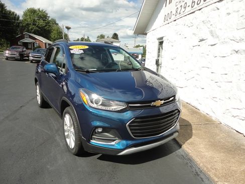 Used 2020 Chevrolet Trax AWD Premier image 8
