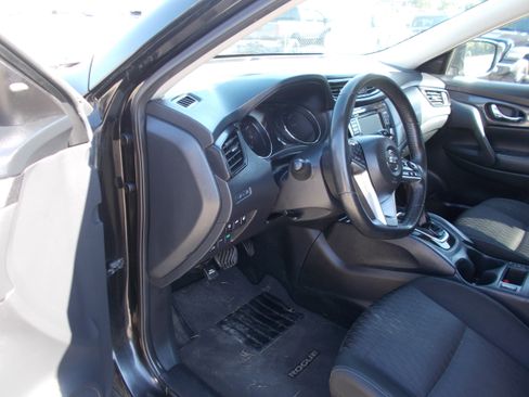Used 2020 Nissan Rogue AWD image 6