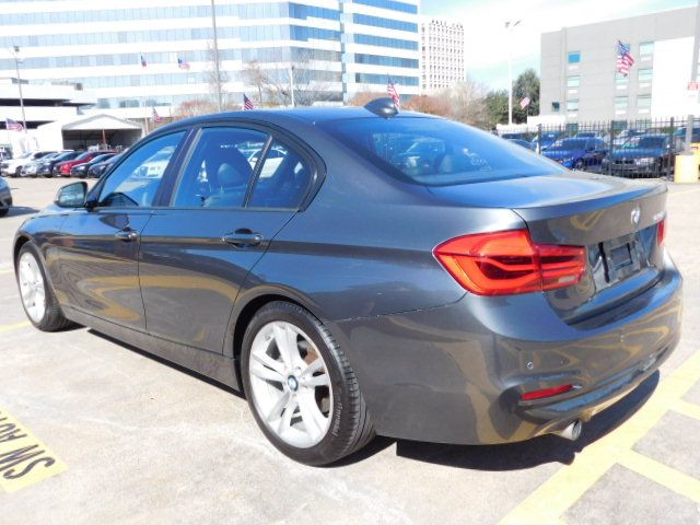 Used 2016 BMW 320i Sedan RWD image 5