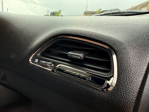 Used 2017 Dodge Challenger SRT Hellcat image 36