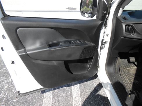 Used 2016 RAM ProMaster City SLT image 12