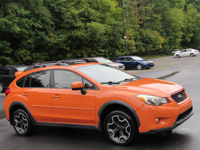 Used 2014 Subaru XV Crosstrek 2.0i Limited AWD/4WD image 13