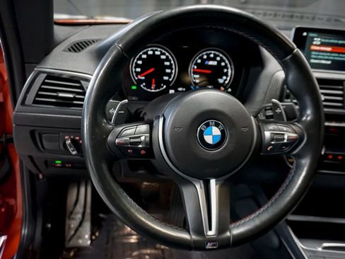 Used 2019 BMW M2 Competition RWD image 11