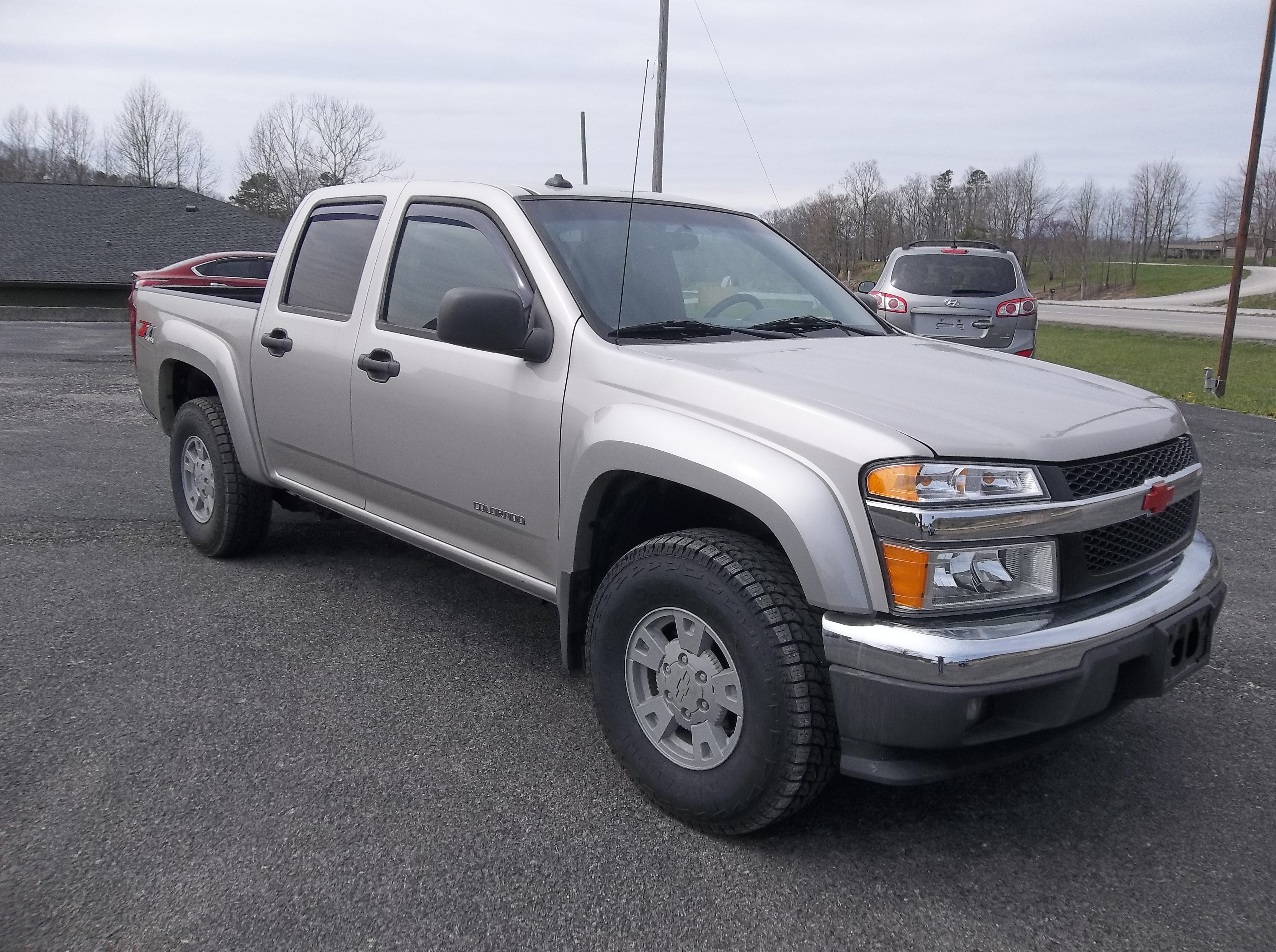 Used 2005 Chevrolet Colorado 4x4 Crew Cab LS image 3