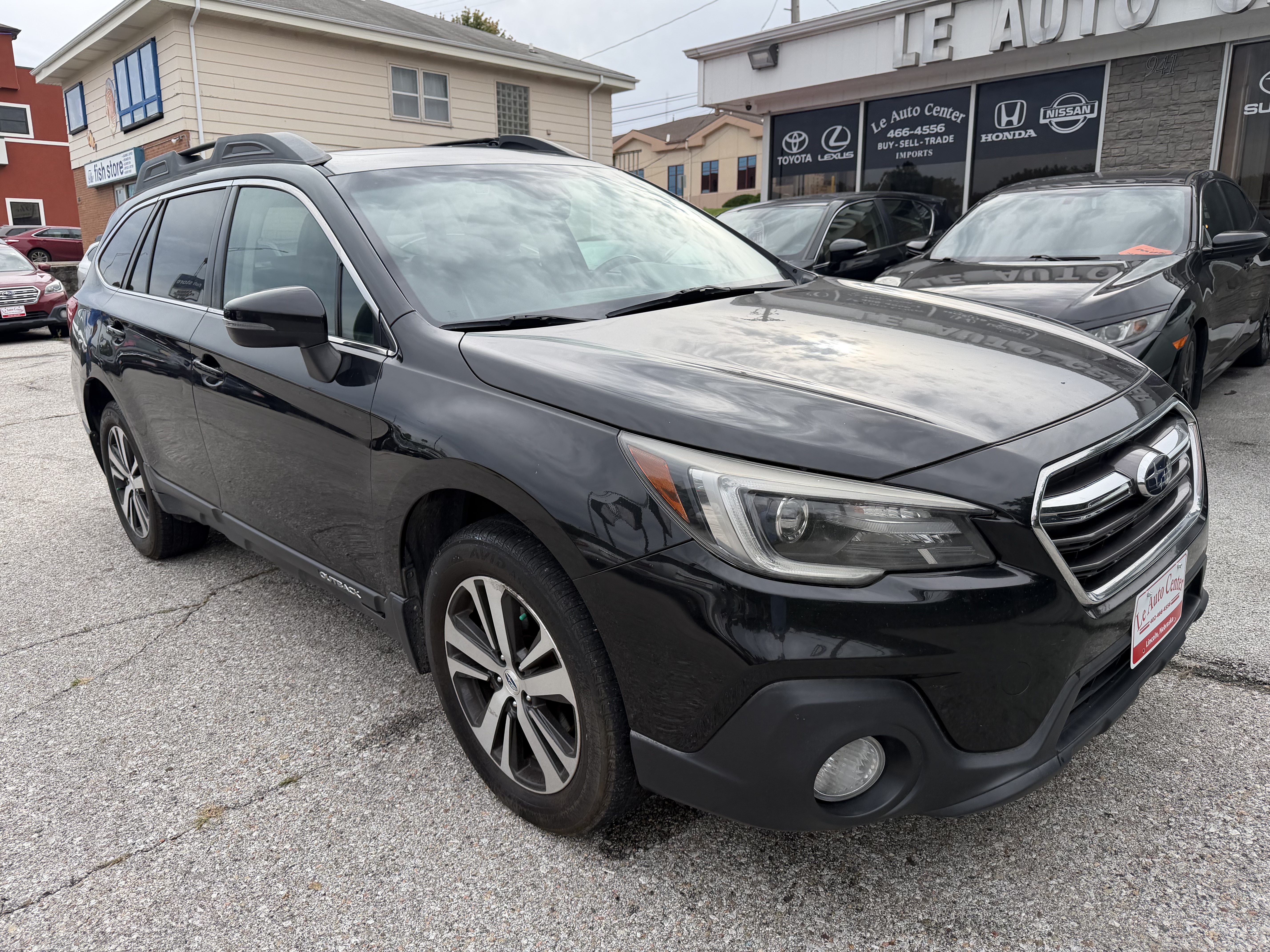 Used 2018 Subaru Outback 2.5i Limited AWD/4WD image 7