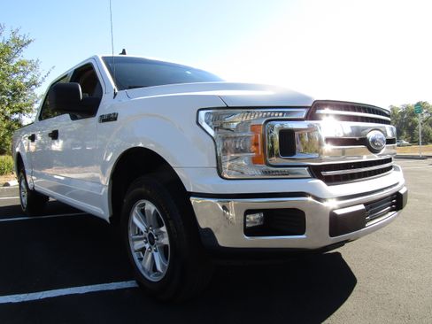 Used 2020 Ford F150 XLT image 8