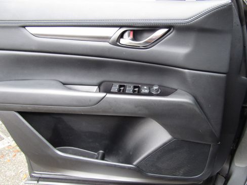 Used 2022 MAZDA CX-5 image 17