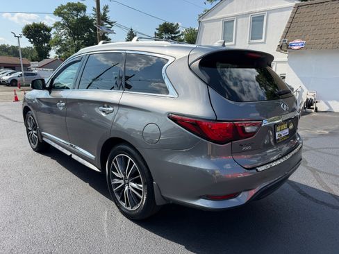 Used 2019 INFINITI QX60 AWD Luxe image 27