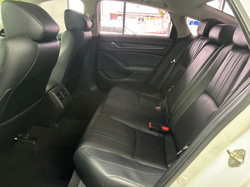 Used 2018 Honda Accord EX-L image 12