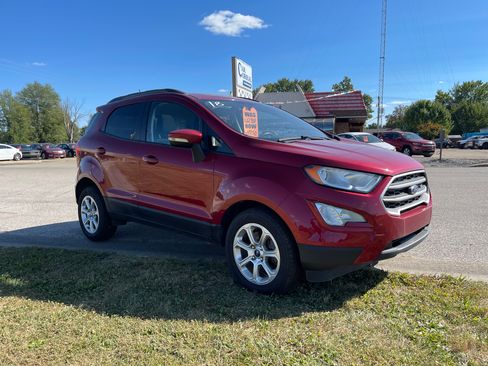Used 2018 Ford EcoSport SE image 6